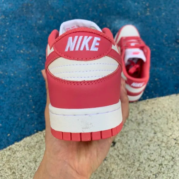 Nike Dunk Low Archeo Pink