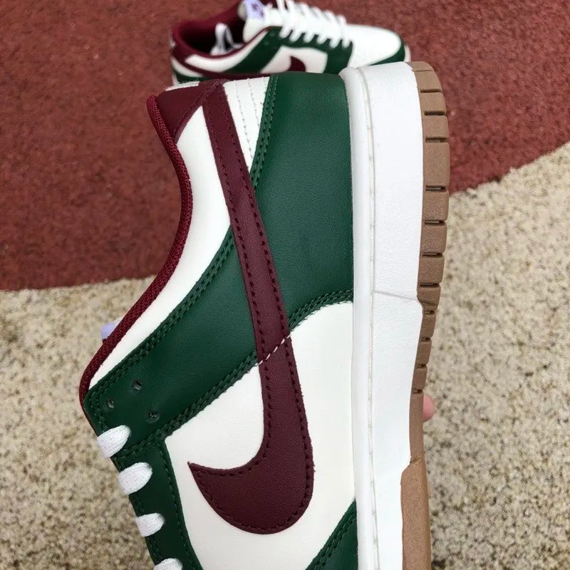 Nike Dunk Low “Gorge Green”