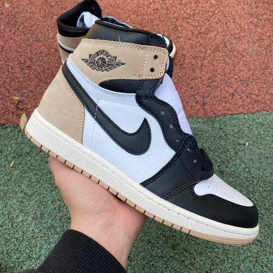 Air Jordan 1 High OG Latte