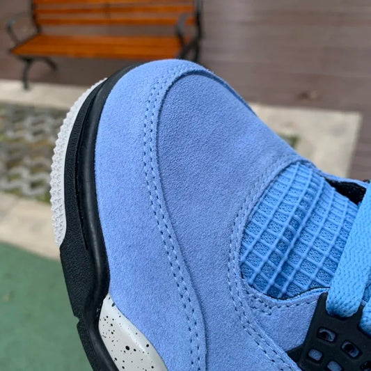 Air Jordan 4 Retro University Blue