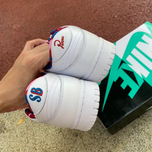 Nike SB Dunk Low Parra
