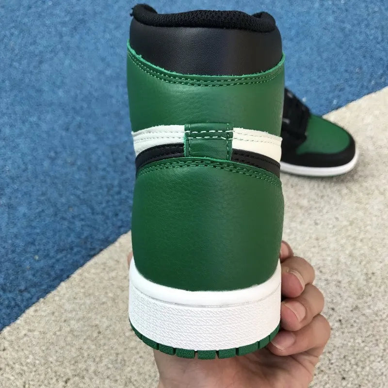 Air Jordan 1 High OG “Pine Green” GS