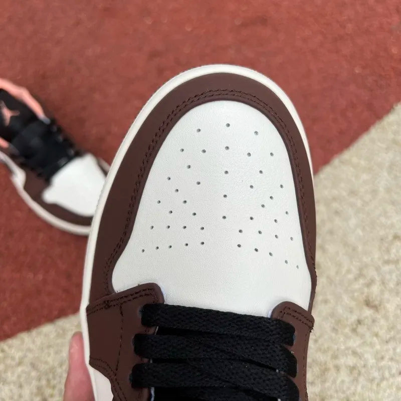 Air Jordan 1 Low Mocha
