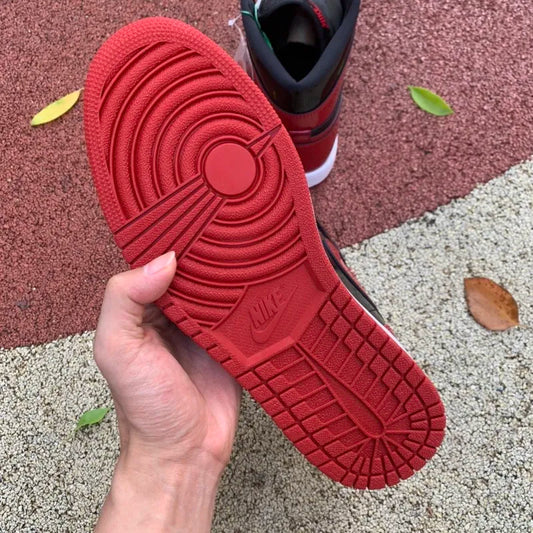 Air Air Jordan 1 High OG “Bred Patent”