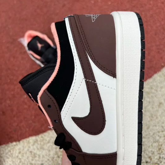 Air Jordan 1 Low Mocha
