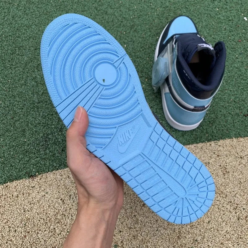 Air Jordan 1 “UNC Patent” GS