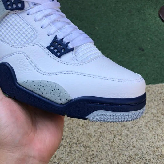 Air Jordan 4“Midnight Navy”