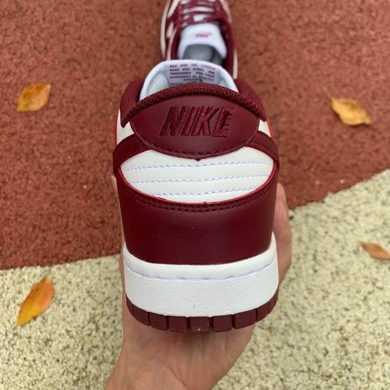 Nike SB Dunk Low Bordeaux