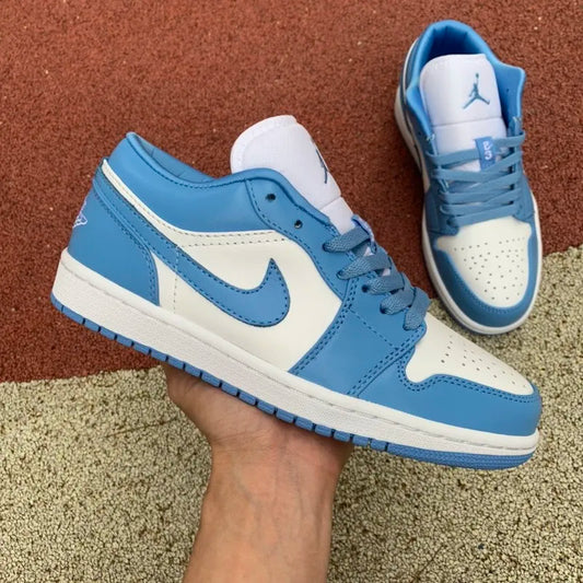 Air Jordan 1 Low UNC