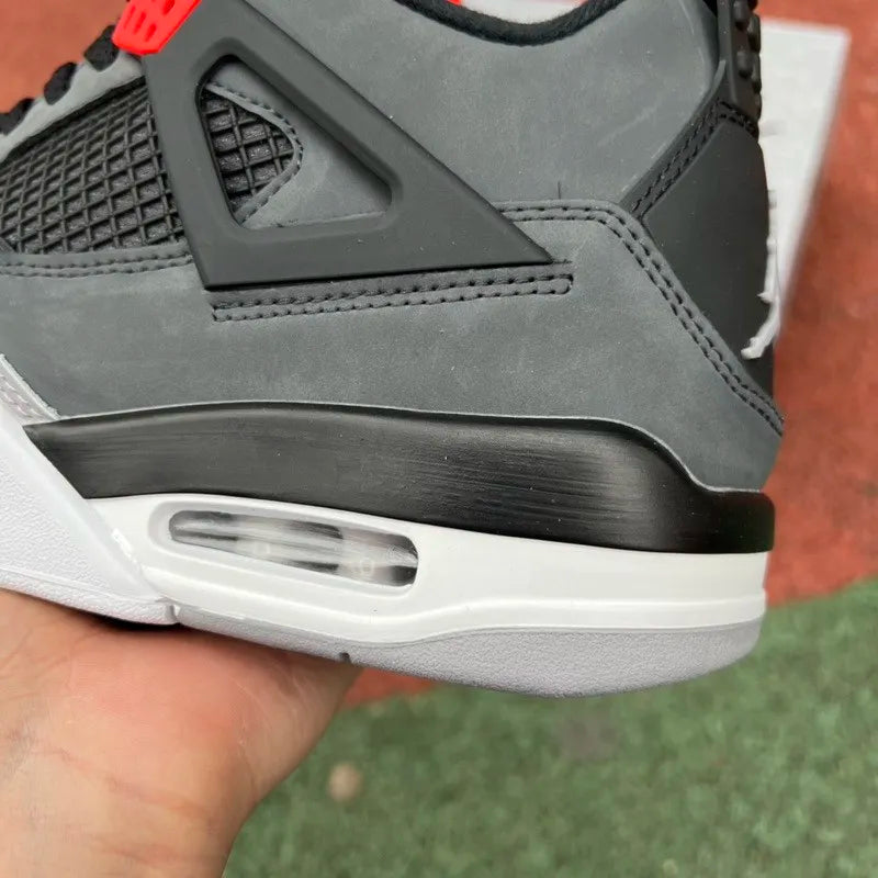 Air Jordan 4 “Infrared”