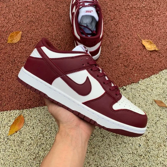 Nike SB Dunk Low Bordeaux